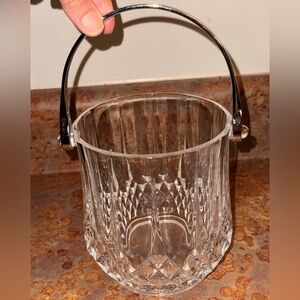 NEW Ice Bucket Longchamp (Clear)
by CRISTAL D'ARQUES - DURAND